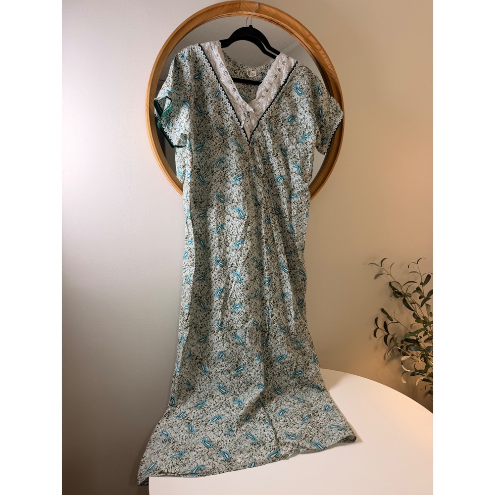 Rose Petals Maxi Dress Women XL Green Excellent Paisley Eyelet Lace V-Neck Boho
